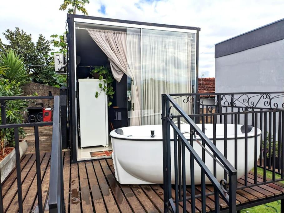 Tiny House Paraiso Minicasas Com Hidromassagem Pouso Alegre Eksteriør billede