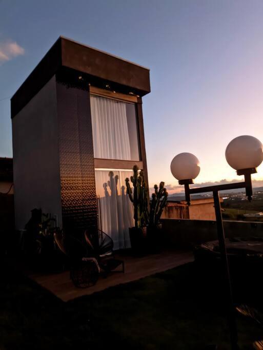 Tiny House Paraiso Minicasas Com Hidromassagem Pouso Alegre Eksteriør billede