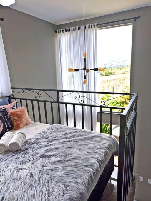 Tiny House Paraiso Minicasas Com Hidromassagem Pouso Alegre Eksteriør billede